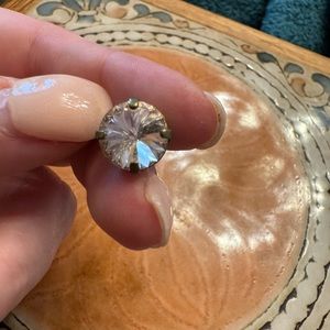 Sorrelli vintage rose gold earrings